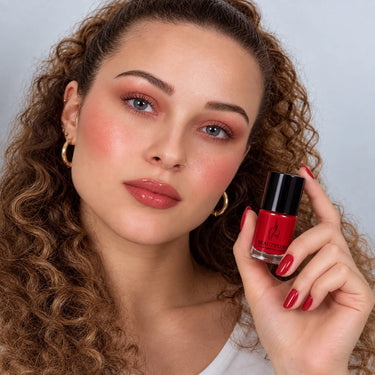 Lady In Red Make-up Set