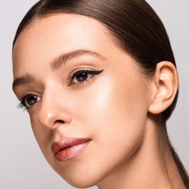 Natural Eyeliner